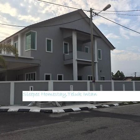 Sleepee Homestay Teluk Intan Exteriér fotografie